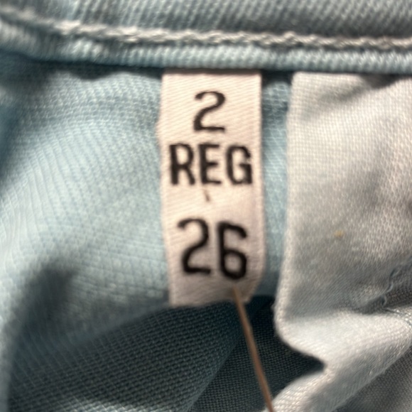 Gap Denim Women’s Leggings, 2 Reg 26, Light Blue, Stretch - Picture 4 of 7